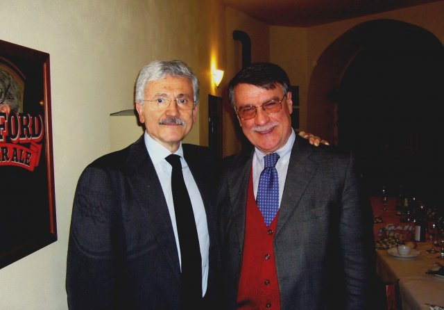 Massimo D'Alema al Tananai. Contrada del Carmine 25.4.2015